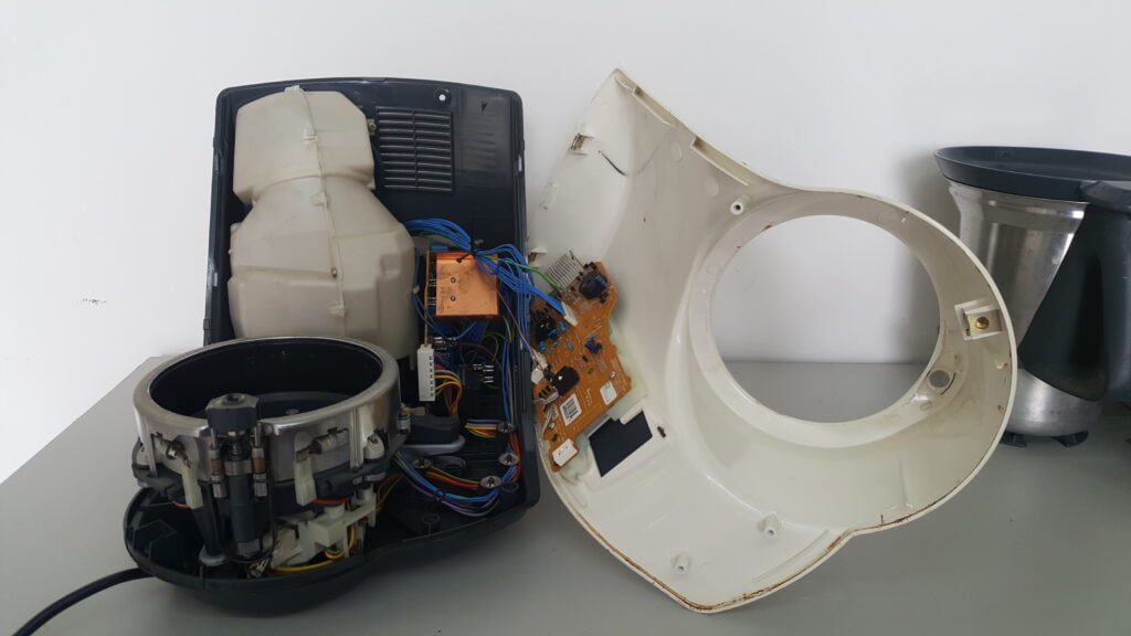 Interior de la Thermomix TM21
